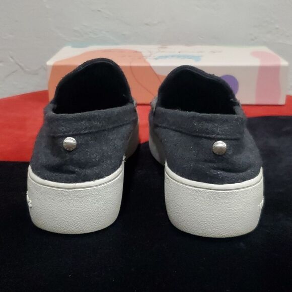 Michael Kors Poppy Slip on Wool Platform Loafers - Picture 5 of 15